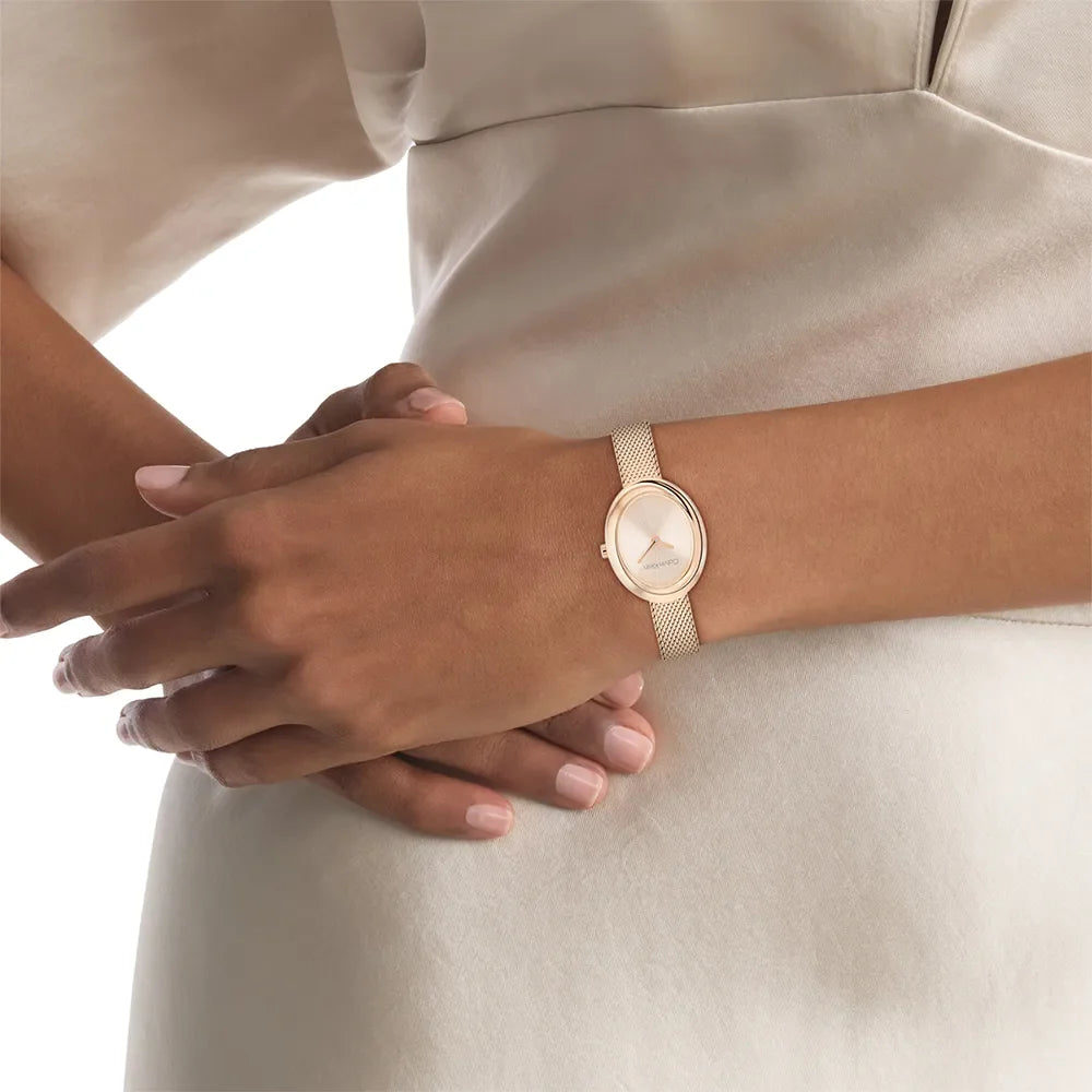 CALVIN KLEIN Montre CALVIN KLEIN Femme Twisted Bezel en Acier Rose Doré 25100153