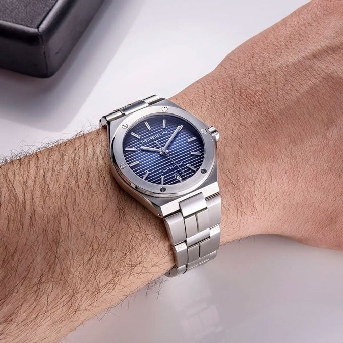 MICHEL HERBELIN Montre HERBELIN Unisexe Cap Camarat Automatique en Acier 1545B15