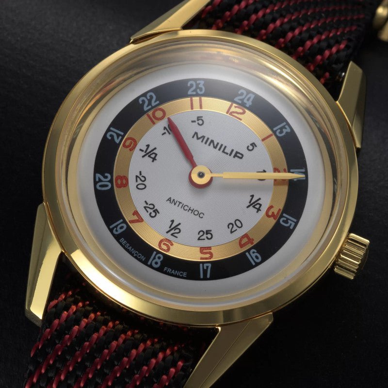 LIP Montre LIP Femme MiniLip en Nylon Noir et Rouge 671970