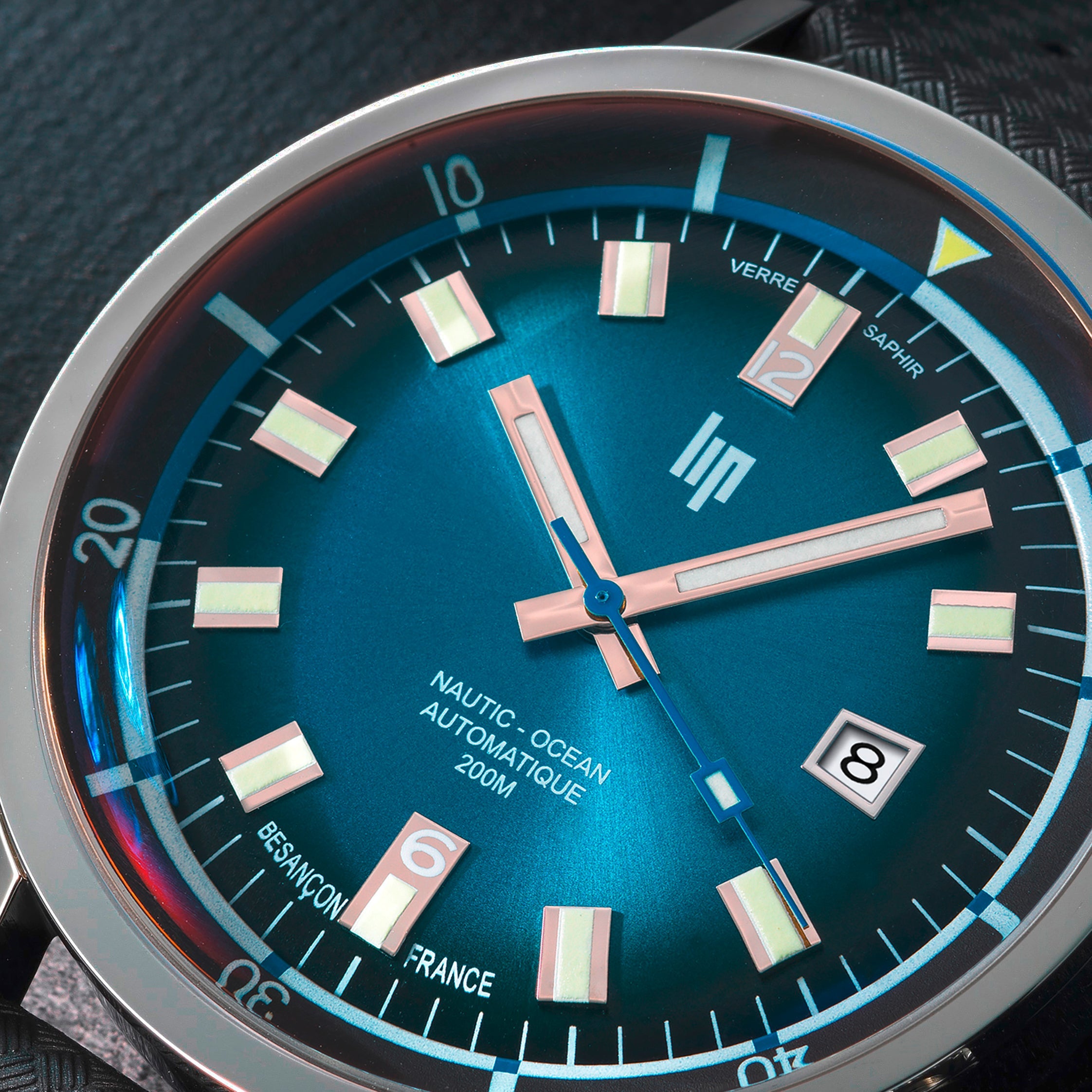 LIP Montre LIP Homme Grande Nautic-Océan en Cuir Noir 671854