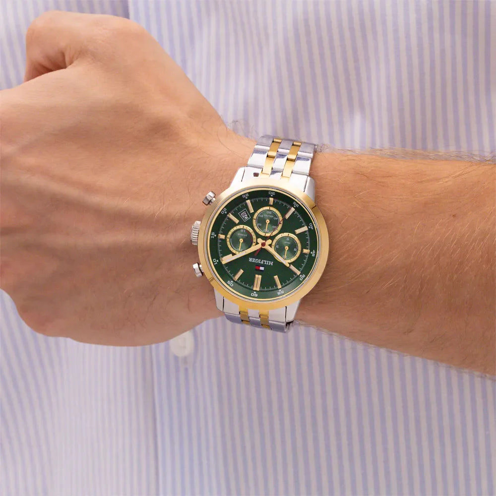 TOMMY HILFIGER Montre TOMMY HILFIGER Homme KENT en Acier 1710754