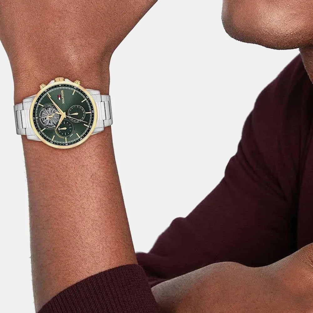 TOMMY HILFIGER Montre TOMMY HILFIGER Homme Stewart en Acier 1710735