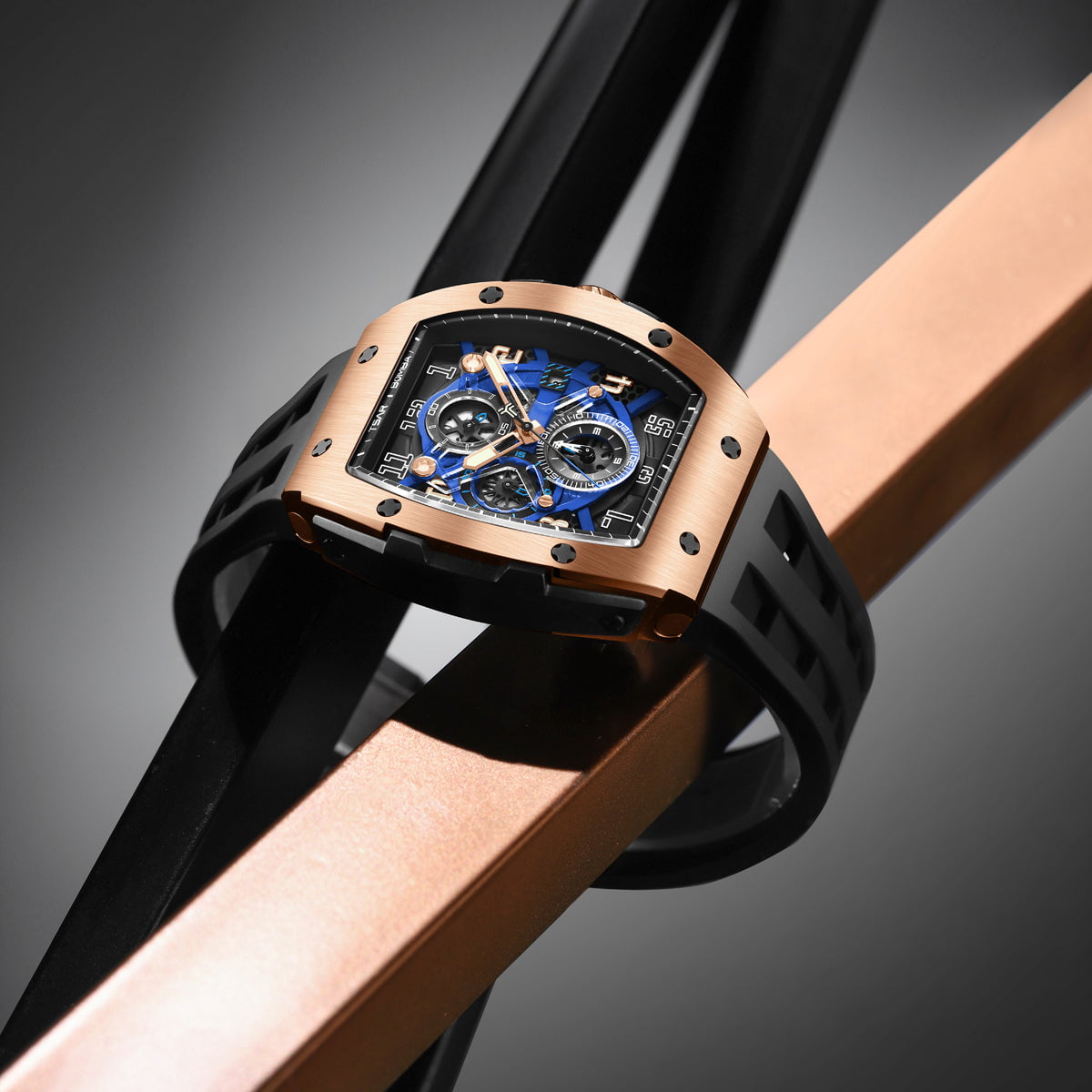 TSAR BOMBA Montre TSAR BOMBA Homme Elemental en Silicone Noir TB8211Q05